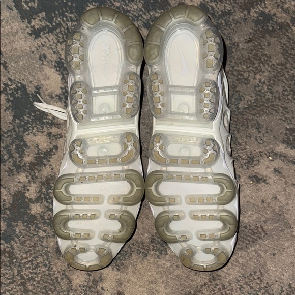 White Nike Airmax - Picture 4 of 8